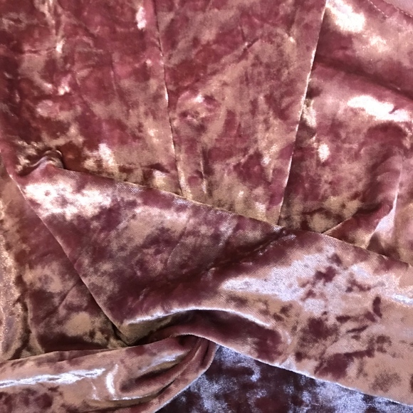 Velvet Cropped Top - Picture 6 of 6